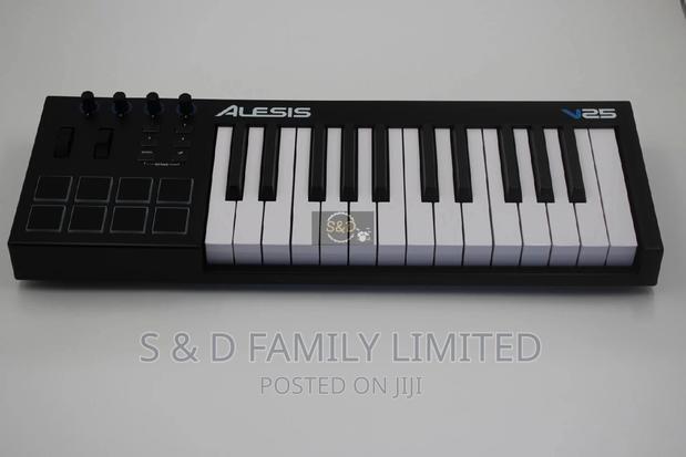 Alesis V25 Midi Keyboard - main view