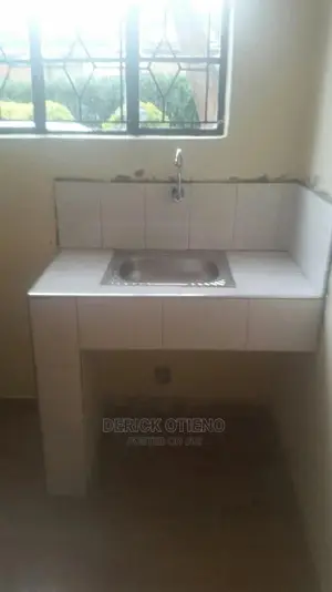 Bedsitor to Let in Kilimani