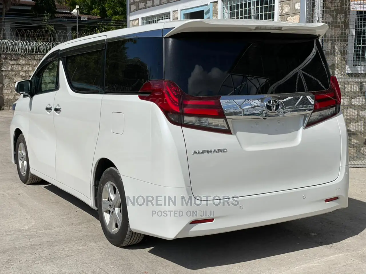 Toyota Alphard 2016 White