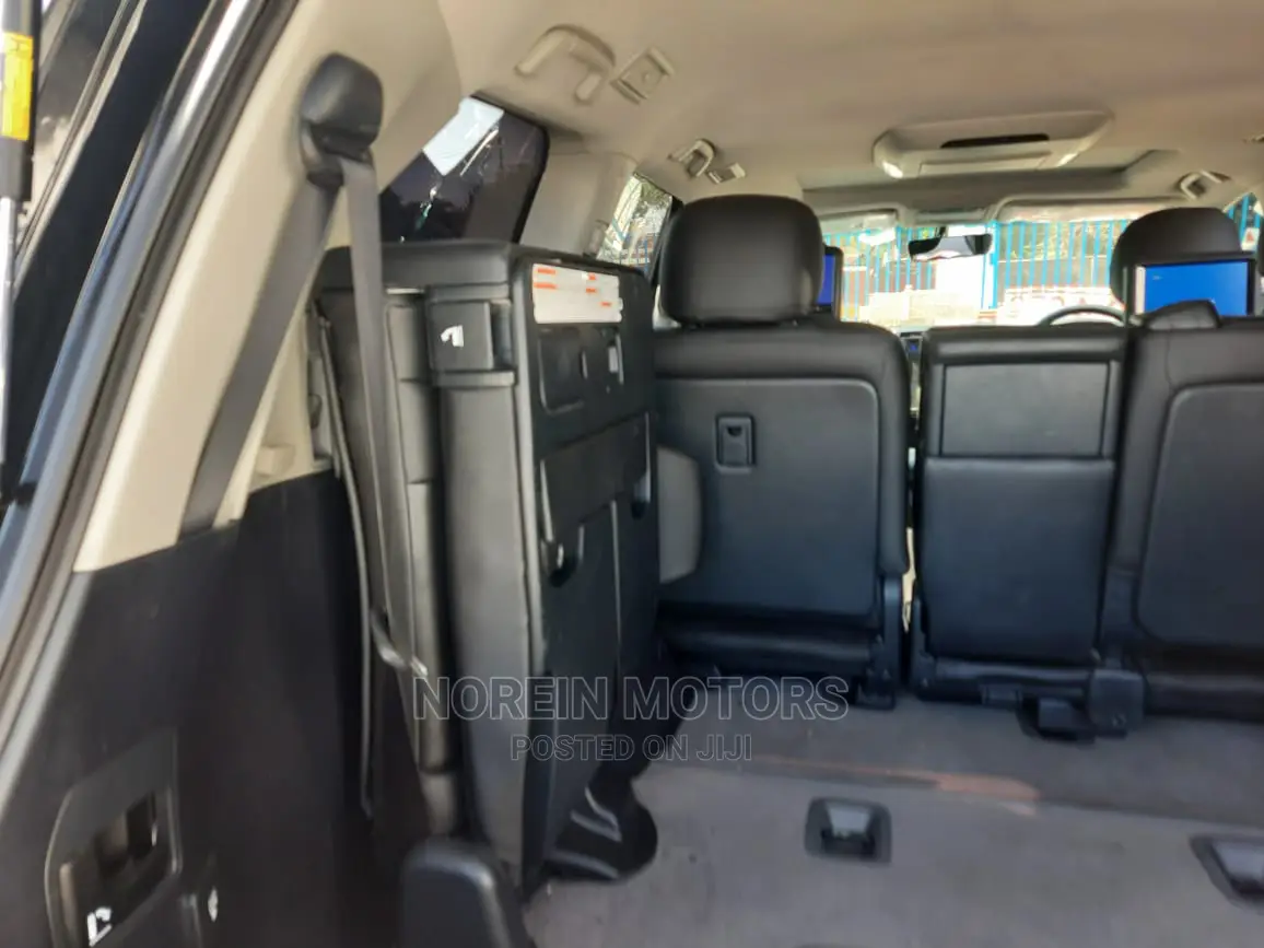 Toyota Land Cruiser Prado 2016 Black