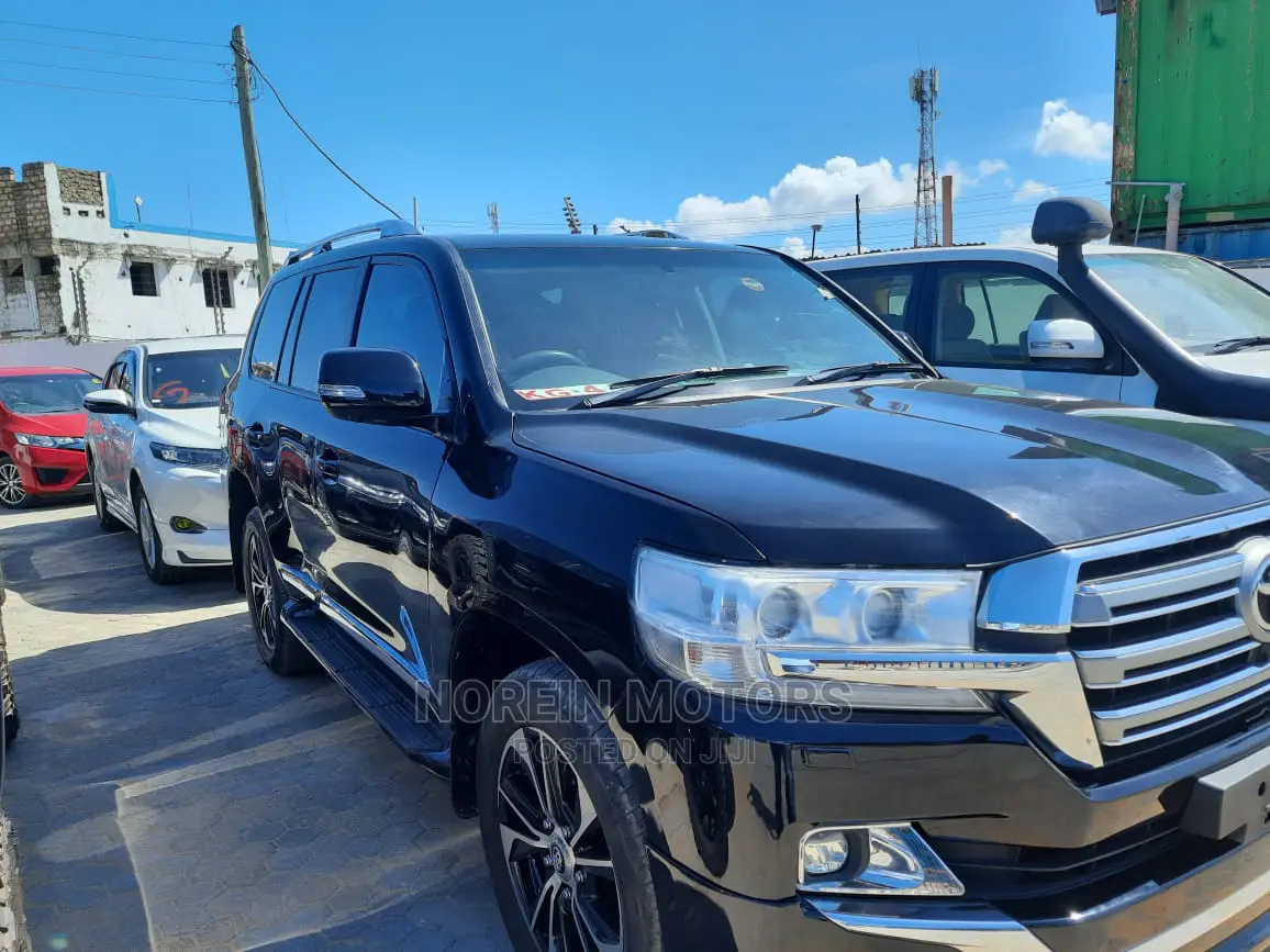 Toyota Land Cruiser Prado 2016 Black