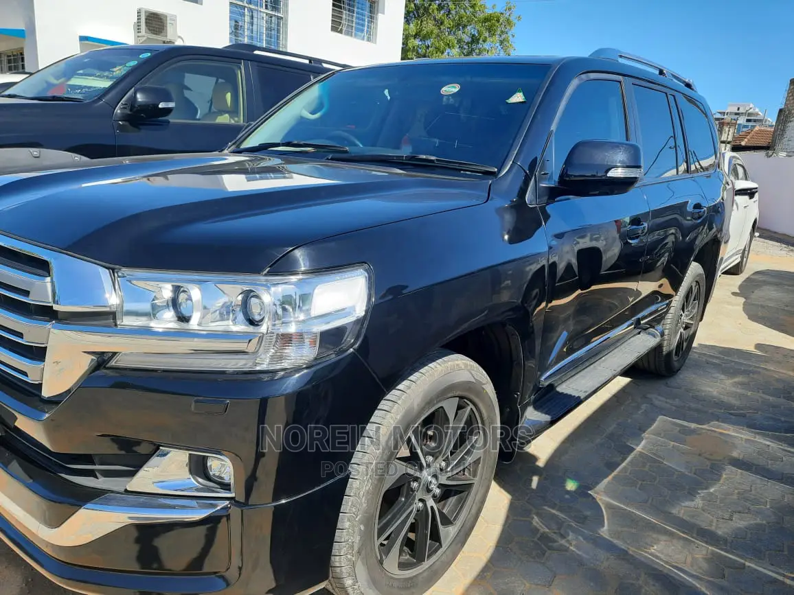 Toyota Land Cruiser Prado 2016 Black
