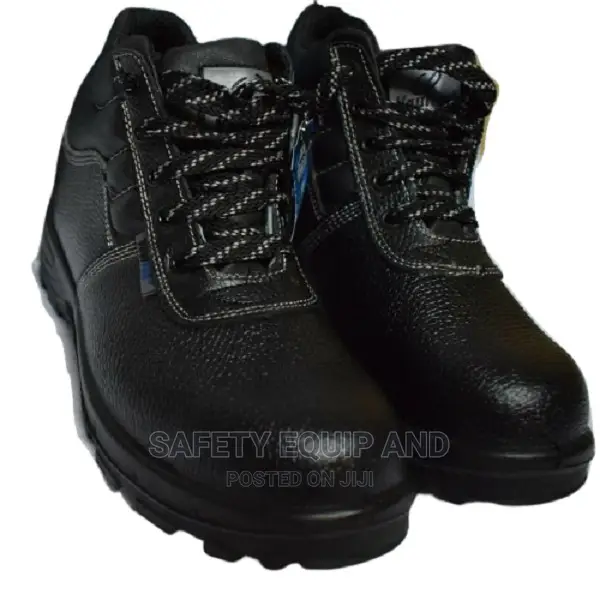 Safety Boots- Approved for Industrial Use