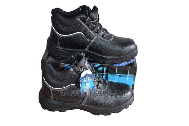 Safety Shoes- Top Quality Boots - thumbnail 3