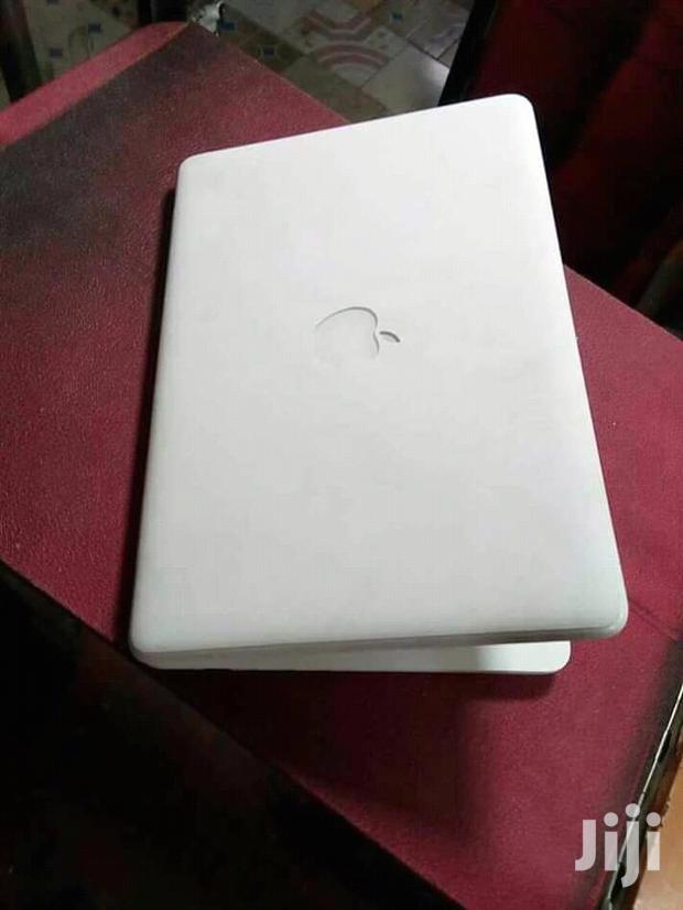 Apple Macbook 14 Inches 500Gb Hdd Core 2Duo 4Gb Ram - main view