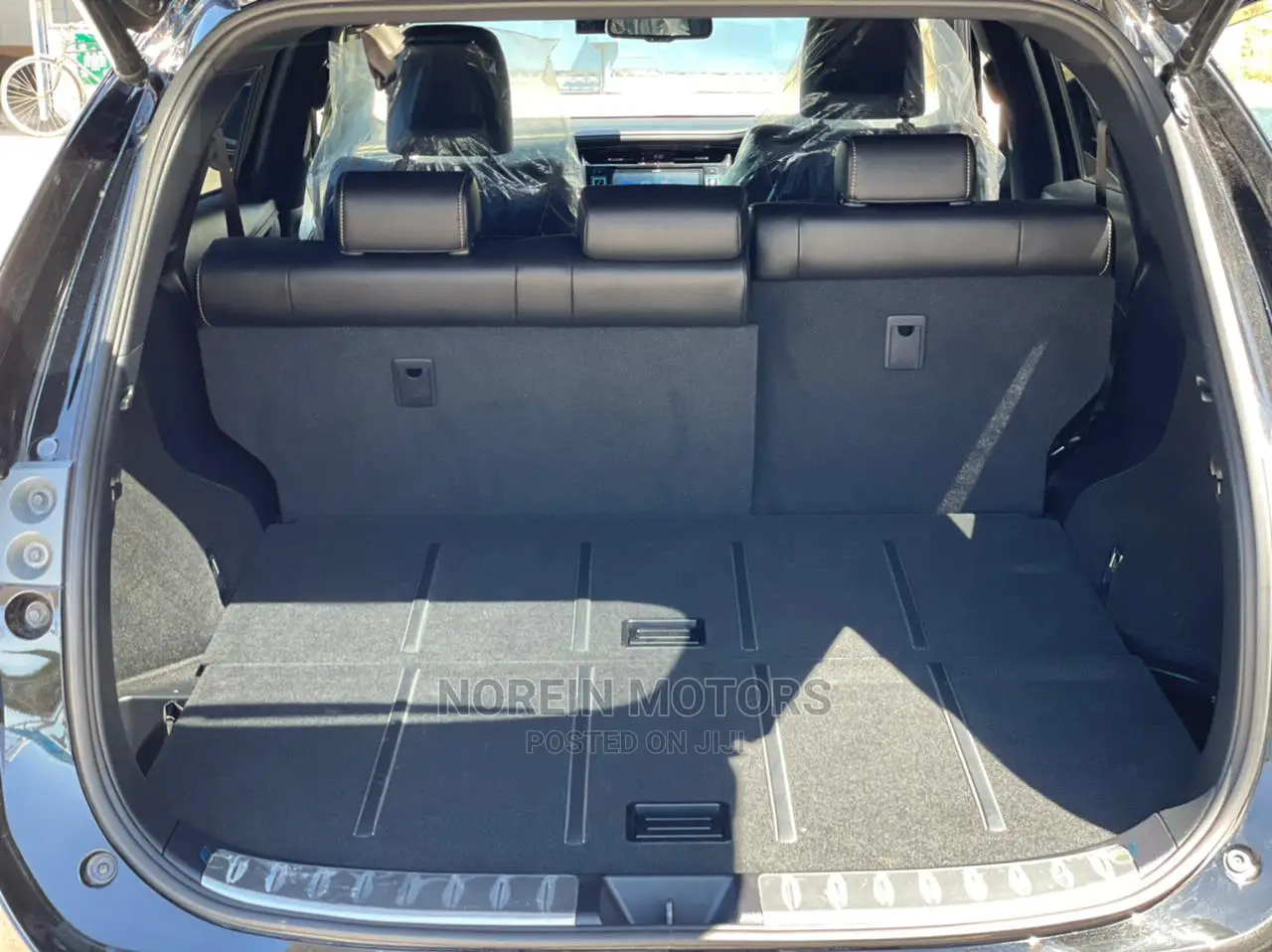 Toyota Harrier 2014