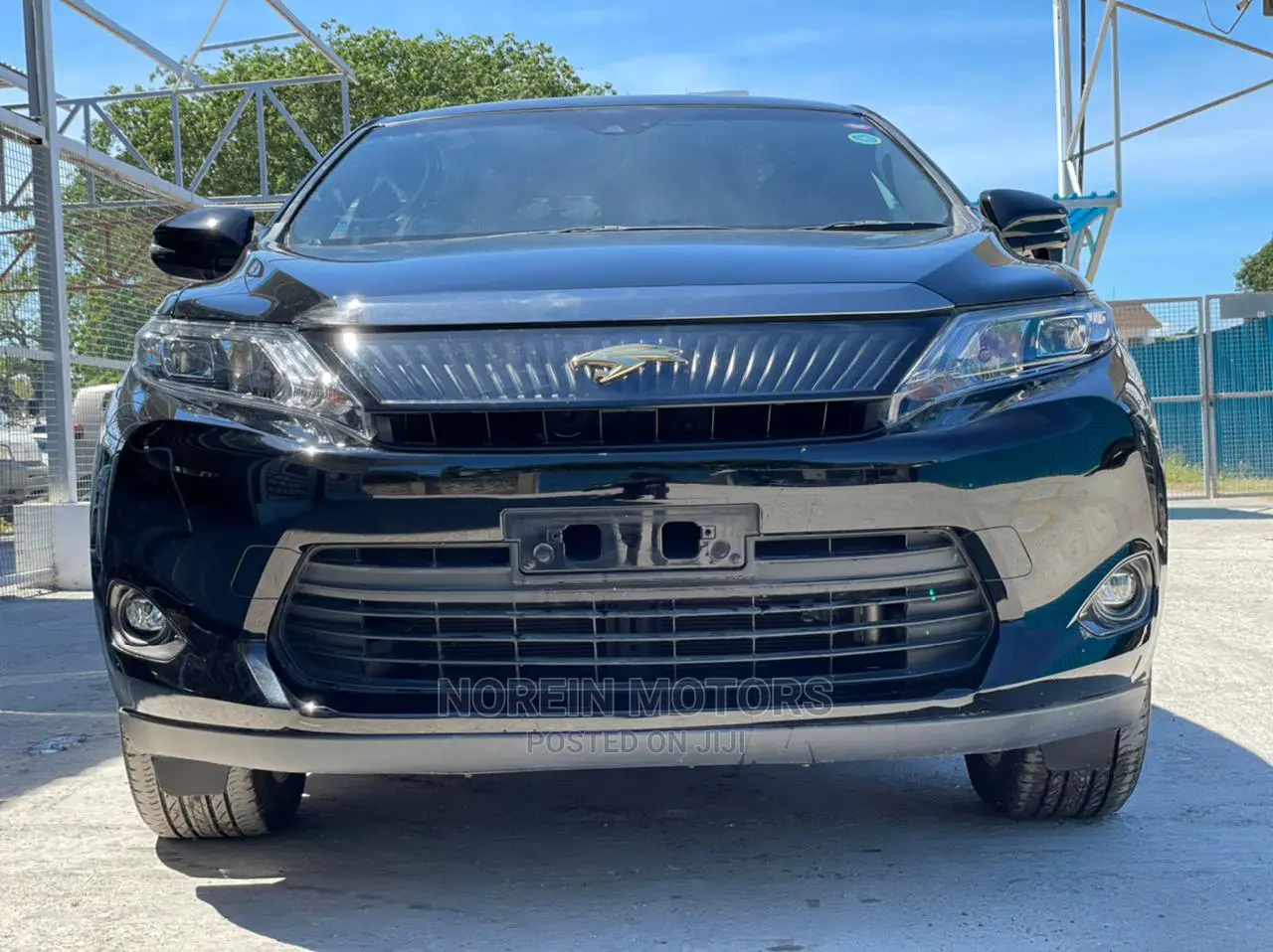 Toyota Harrier 2014