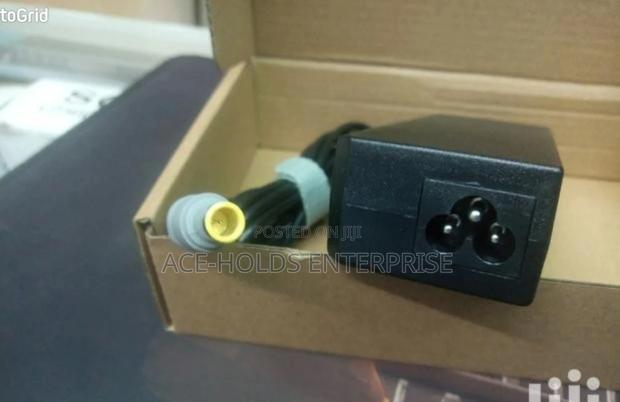 Lenovo Big Pin 20v 3.25A Adapter.
