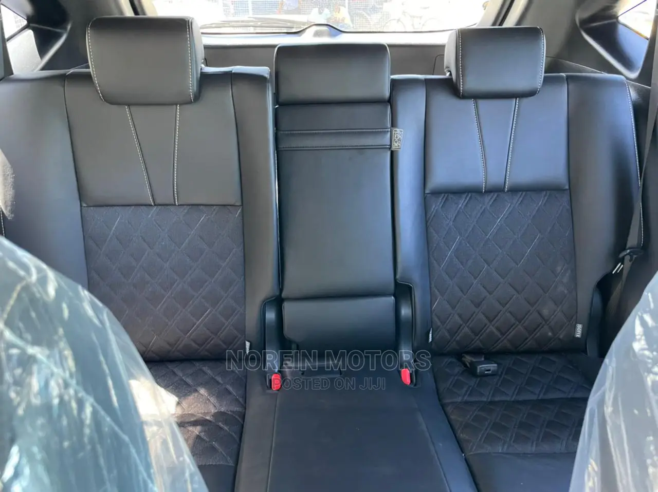 Toyota Harrier 2014