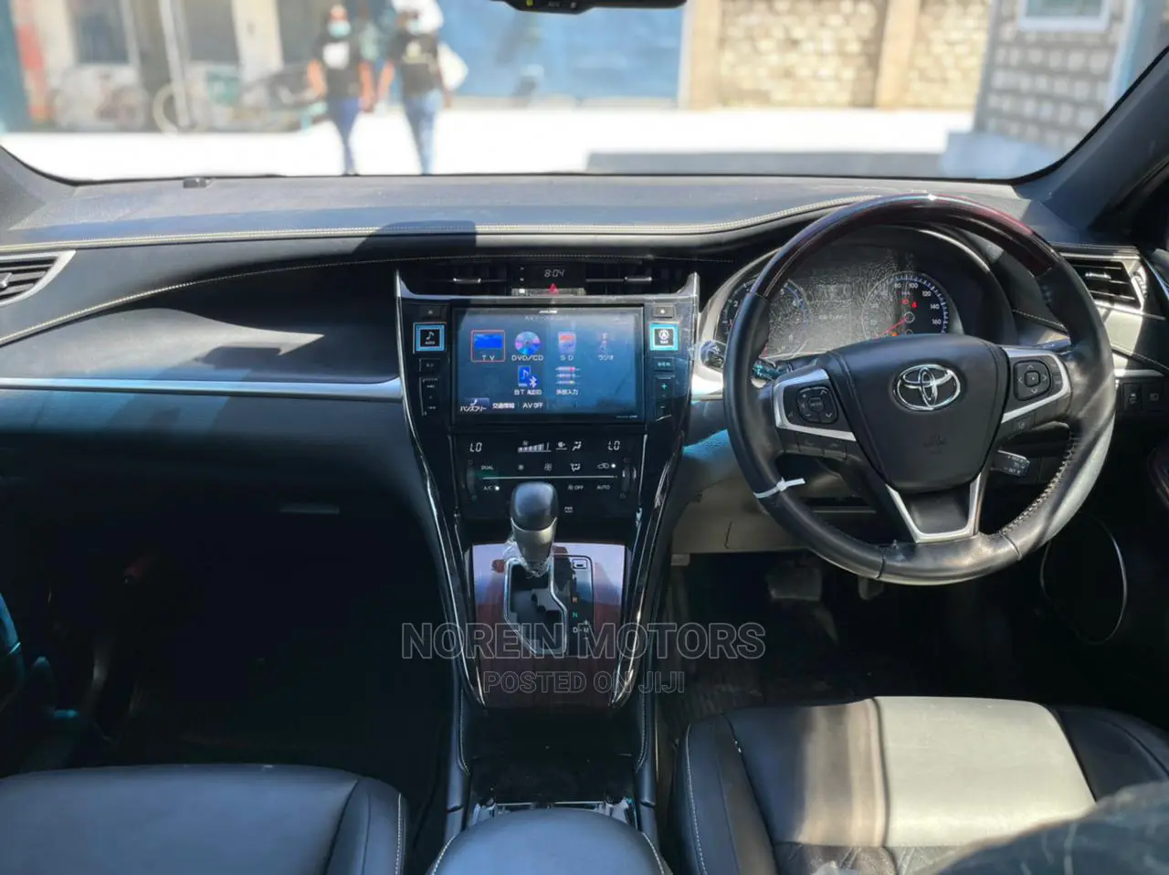 Toyota Harrier 2014