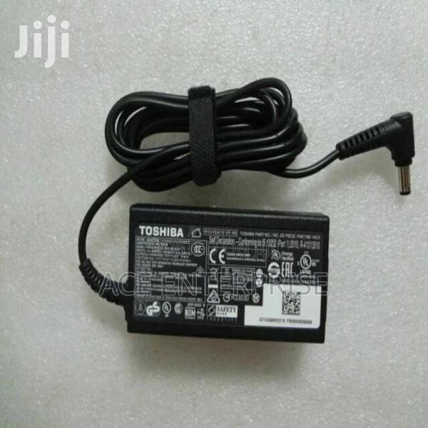 Toshiba Charger Adapter - thumbnail 2