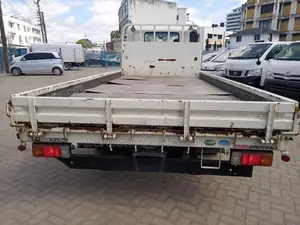 Hino Deutro Truck