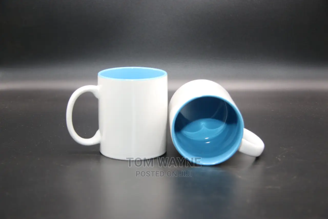 Inside Colored Cups Which Can Be Printed or Branded