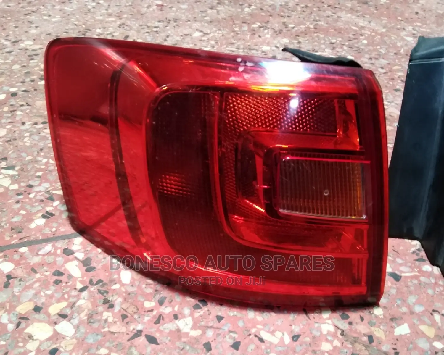Volkswagen Jetta 2011~13 Taillights/Backlights/Rear Lights