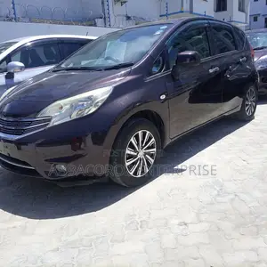 Nissan Note 2014 Purple