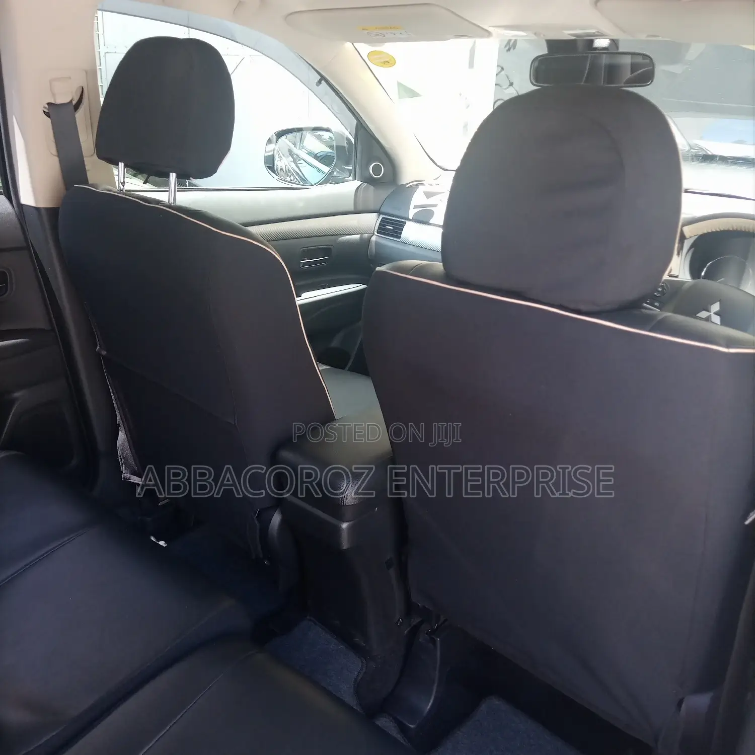 Mitsubishi Outlander 2015 Black