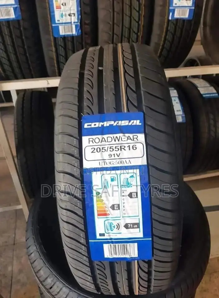 205/55 R16 Compasal Tyre Roadwear Made in China