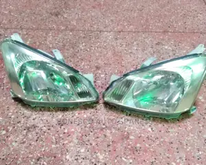Premio (240) 2005 Non-Xenon Headlights Assembly