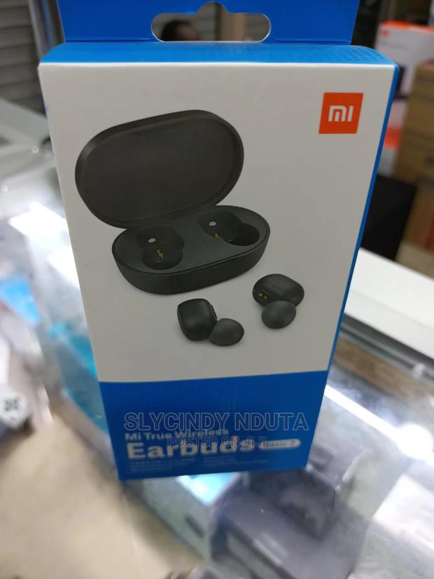 Redmi Earbuds - main view