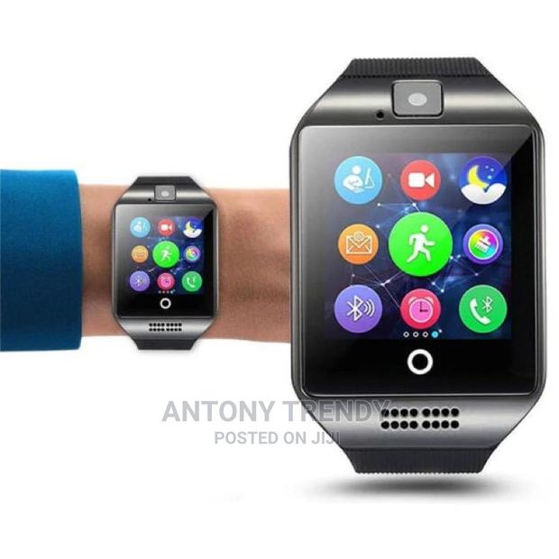 Smart Watch Q18 Smart Watch Phone With SIM Card Slot