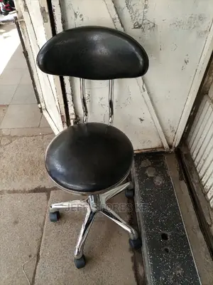 Pedicure/Manicure Chair With Back Rest