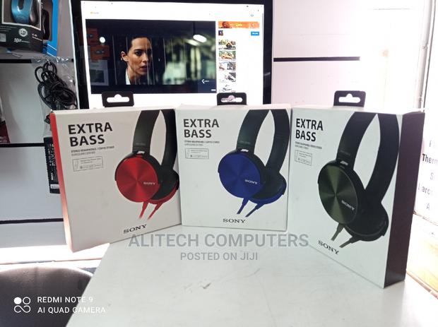 Sony Headphones - thumbnail 5