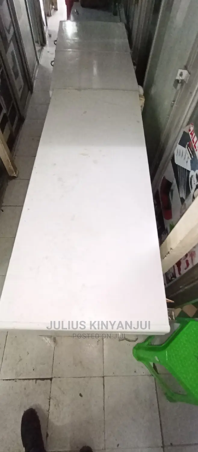 Ariston Deep Freezer 500L