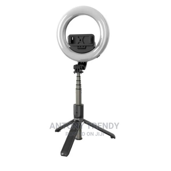 Lo7 Selfie Stick Ring Light - thumbnail 2