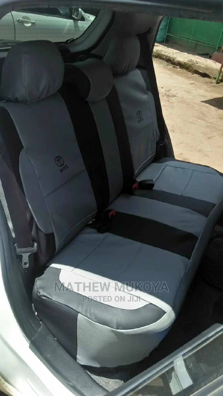 Well Puffed and Stitched Car Seat Covers