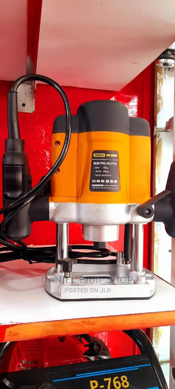 Dera Electric Router 1500w Dk312c
