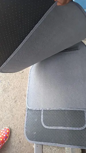 Grey Woolen Mats