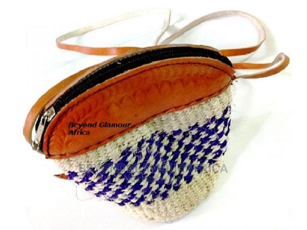 Small Sisal Kiondo Purse - thumbnail 3