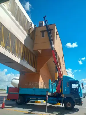 Crane and Lifting Services