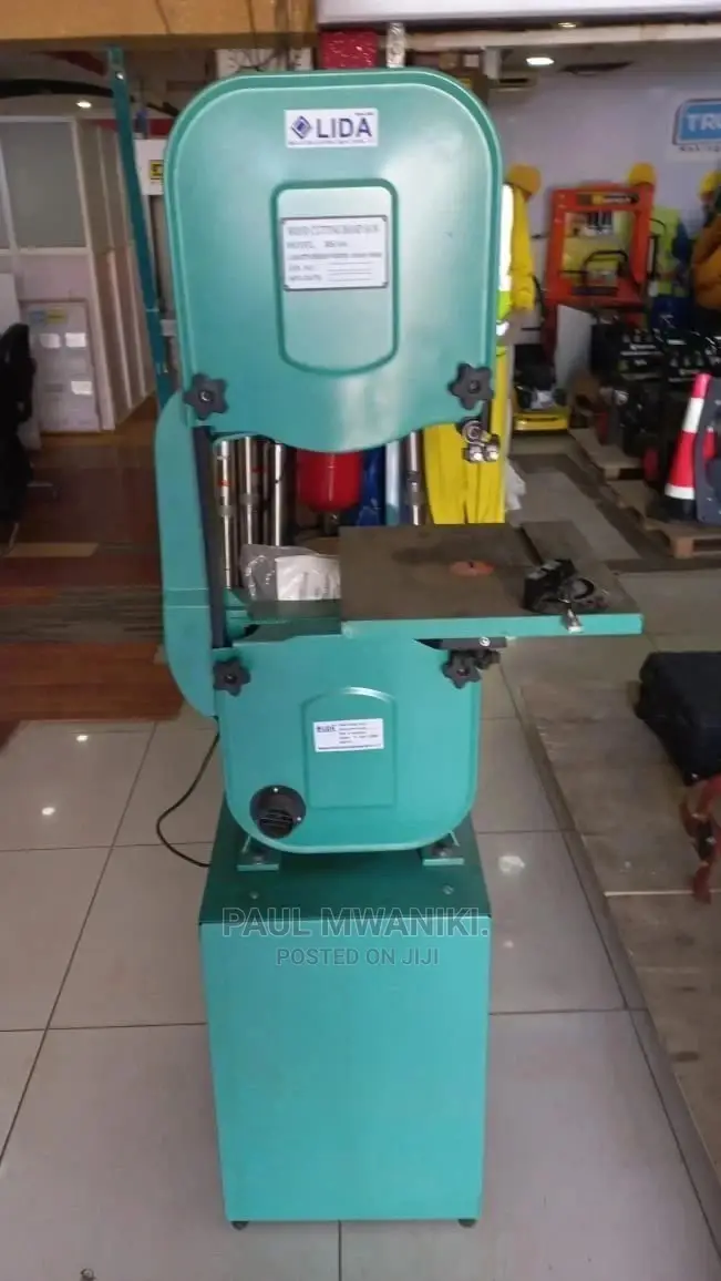 Lida Wood Cutting Band Saw.