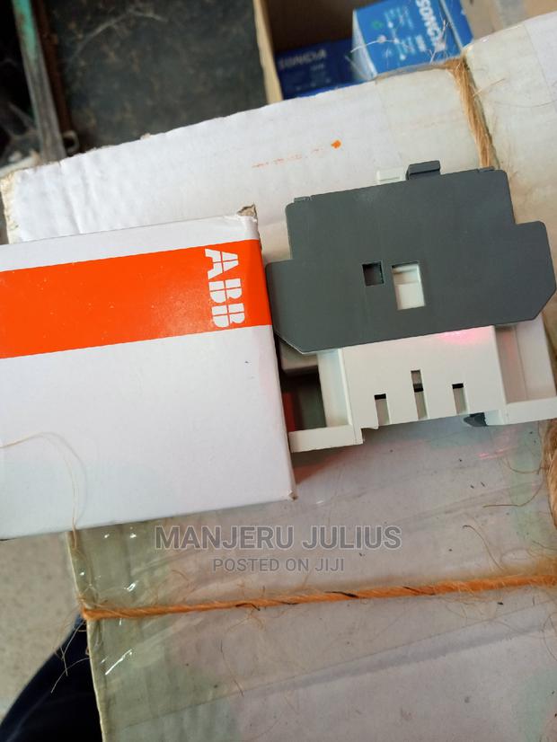 30ams ABB Contactor - thumbnail 2