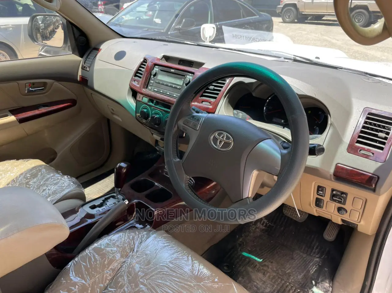 Toyota Fortuner 2014 White