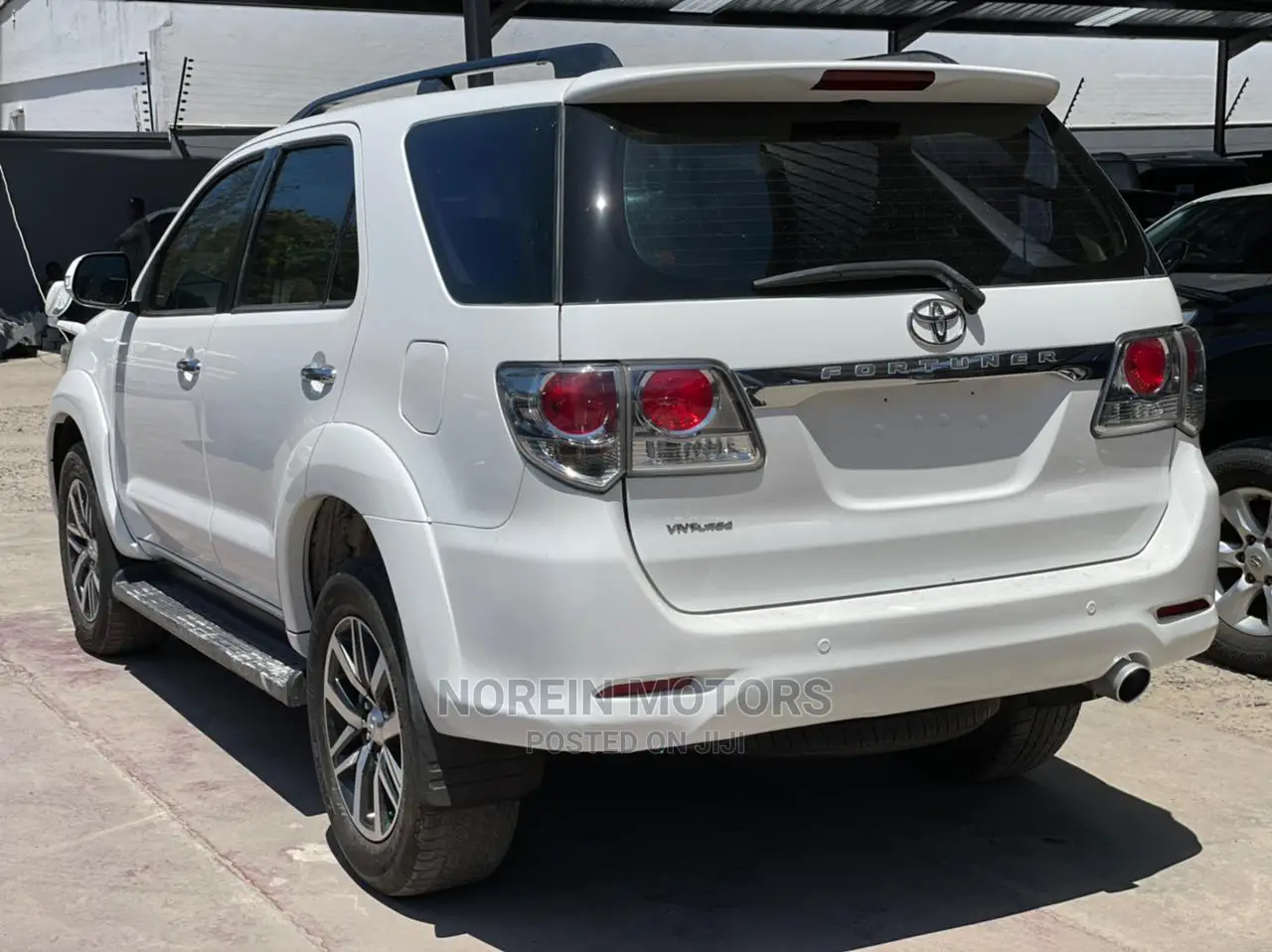 Toyota Fortuner 2014 White