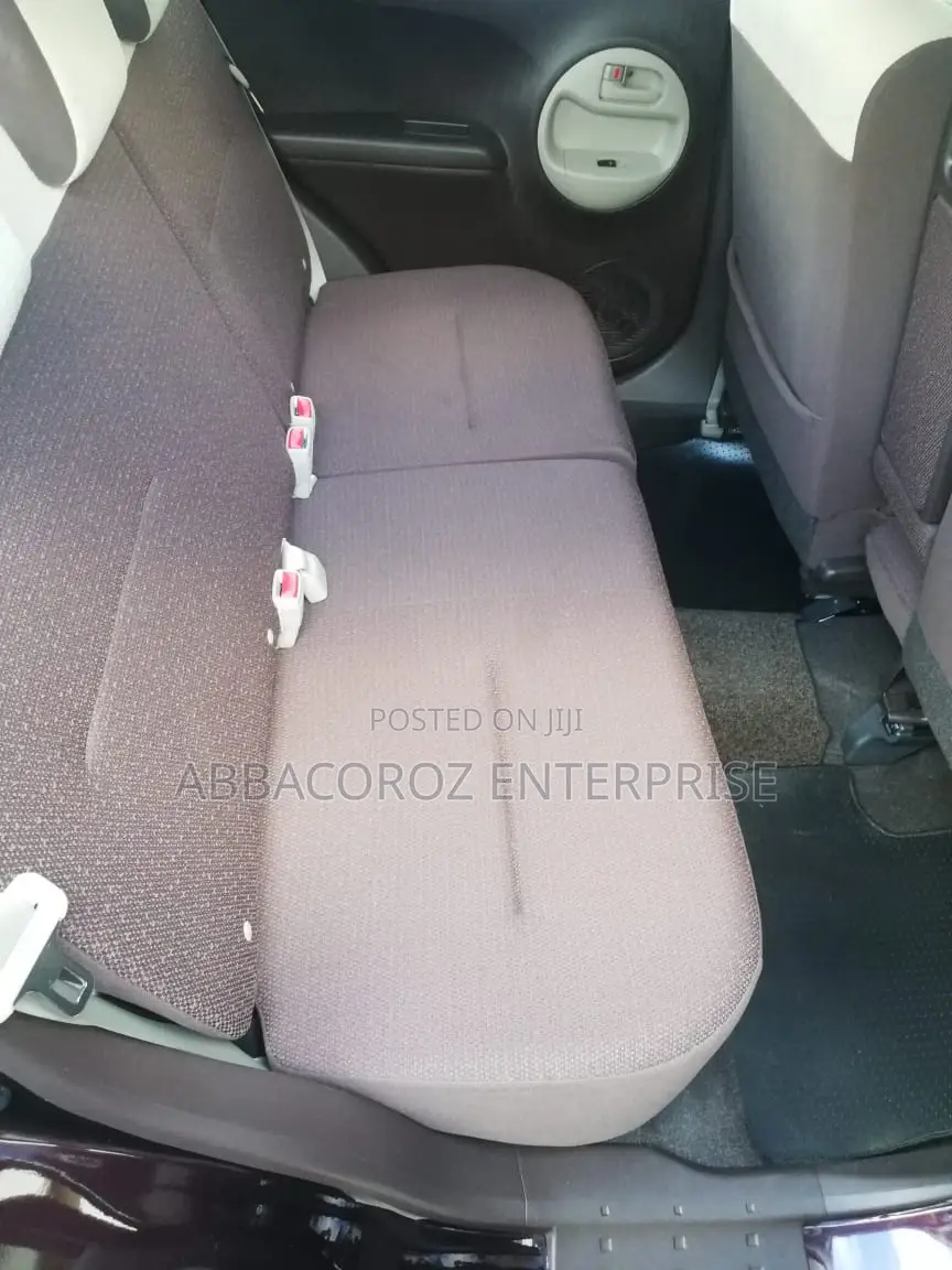 Toyota Passo 2014 Pink