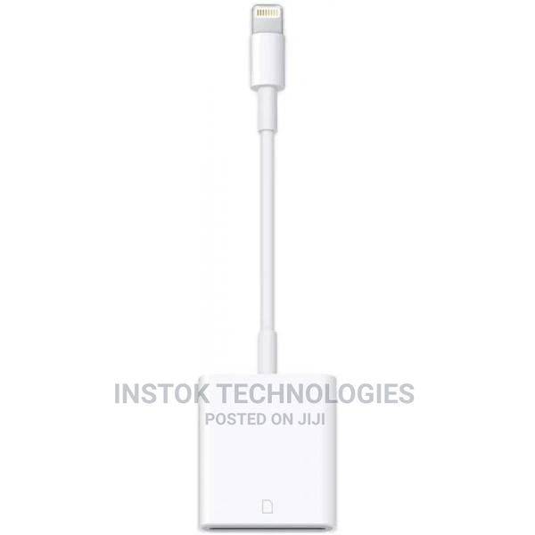 Apple Lightning to SD Card Camera Reader - White
