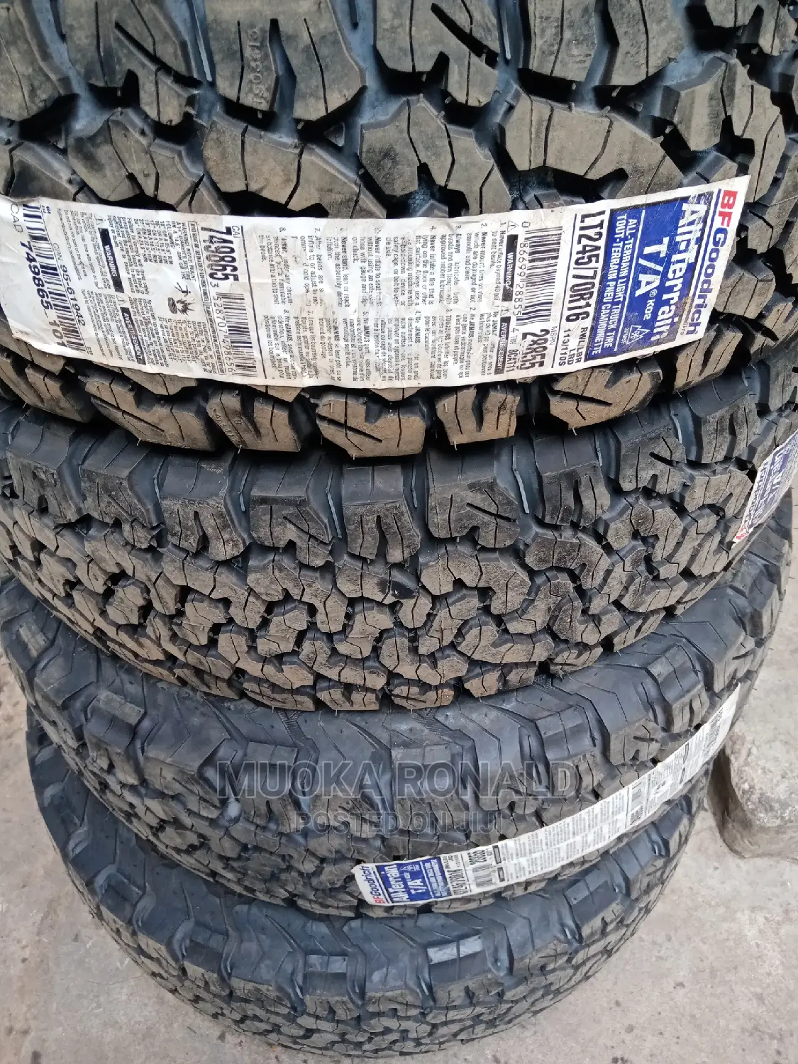 245/70r16 Bf Goodrich Tyre (A/T) Made in U.S.A