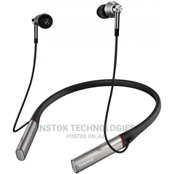 1more Triple Driver Bluetooth Wireless In-Ear Headphones - main view