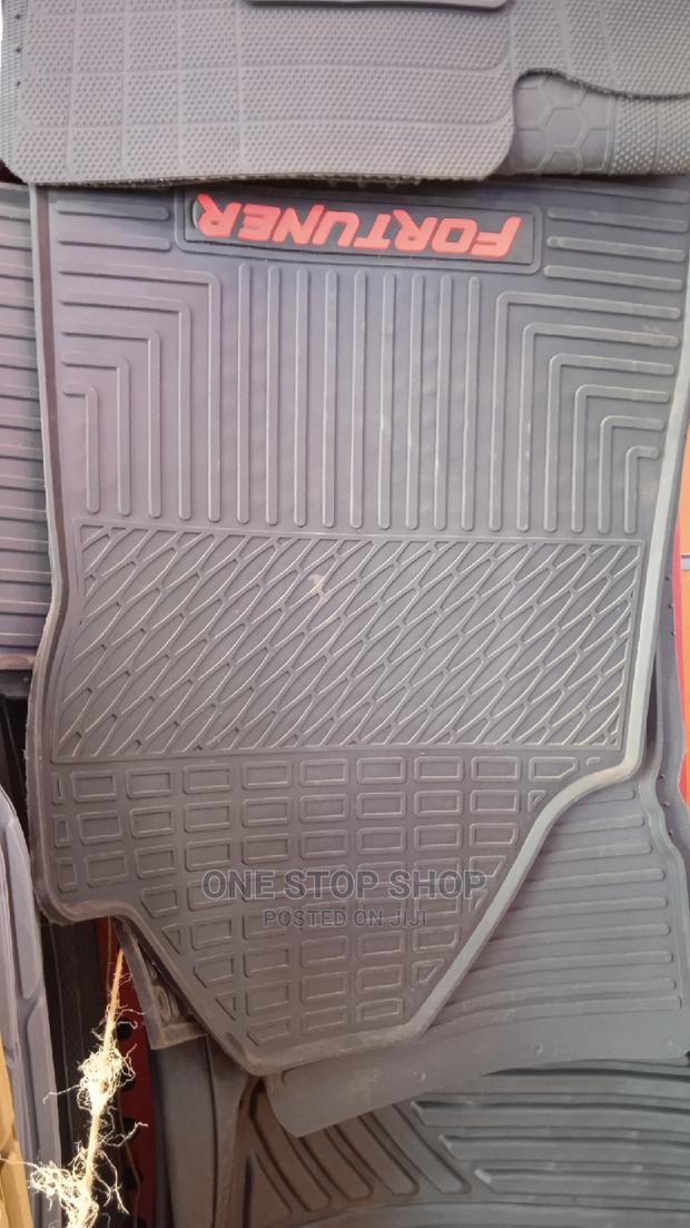 Universal 7 Seater Fortuner Floor Mats