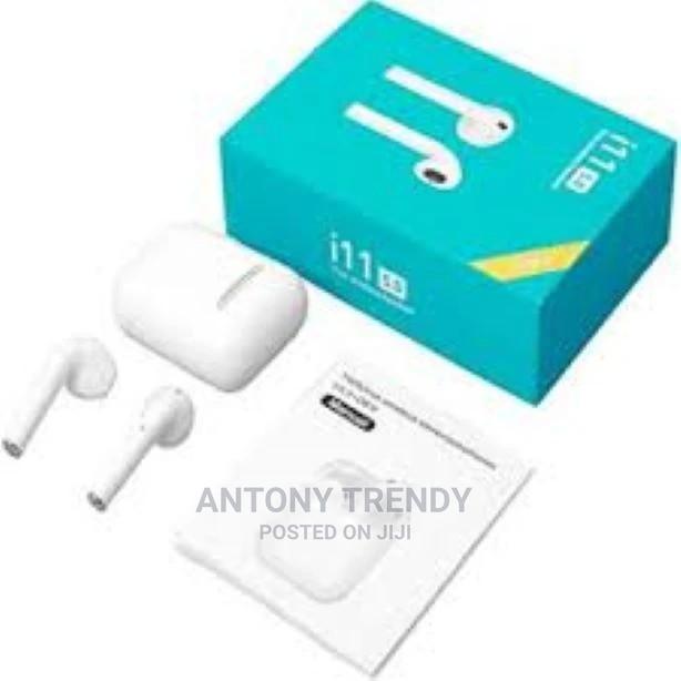 I11 TWS Bluetooth Earbuds With Microphone - White - main view