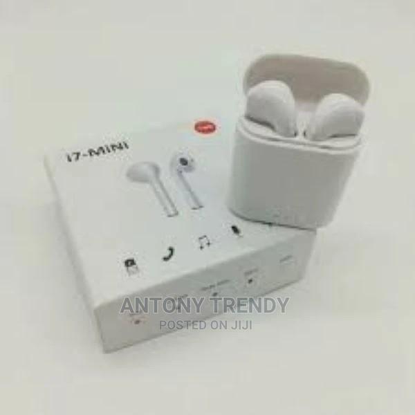I7 TWS In-Ear With Charging Dock Bluetooth Headset - main view