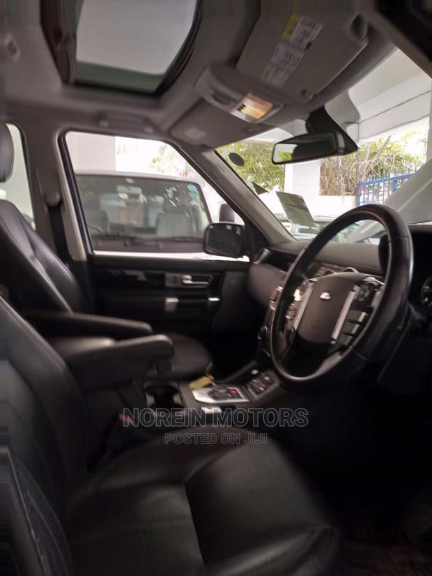 Land Rover Discovery 2015 Black - thumbnail 5