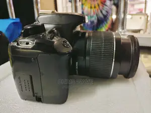 Canon 1000D DSLR Camera