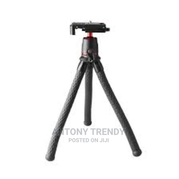 Camera Flexible Octopus Tripod Stand Microphone LED Light Ki - main view