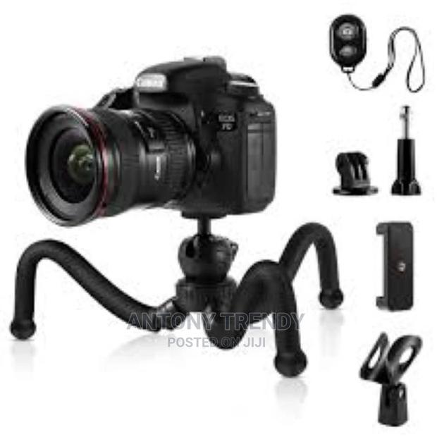 E New Octopus Tripod Mini Flexible Digital Camera Waterproof - main view