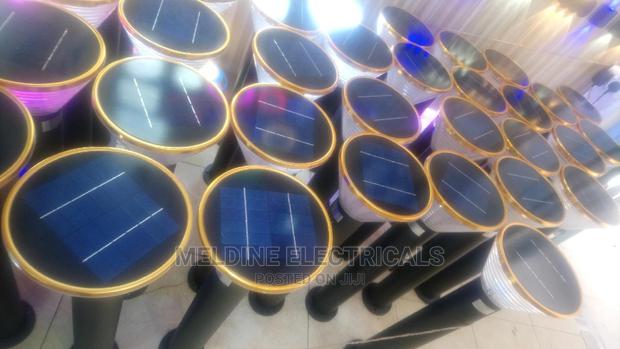 Solar Lawn Lamp/ Solar Powered Garden Light Stand - thumbnail 4