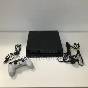 Ps4 With 10 Games